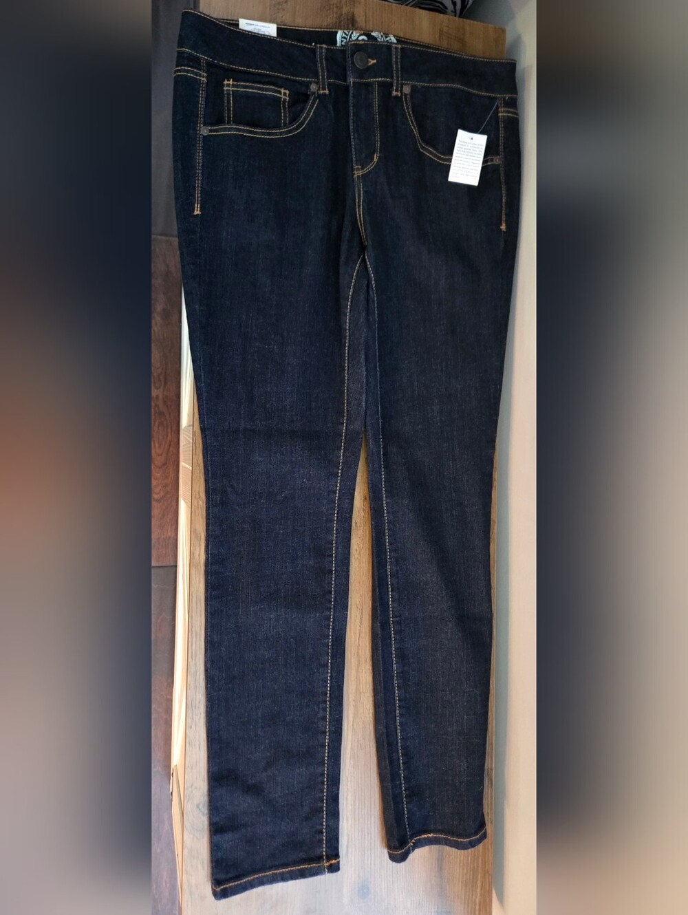 Silver Jeans Co. Suki. Straight Leg Jeans Blue Waist 13 NWT